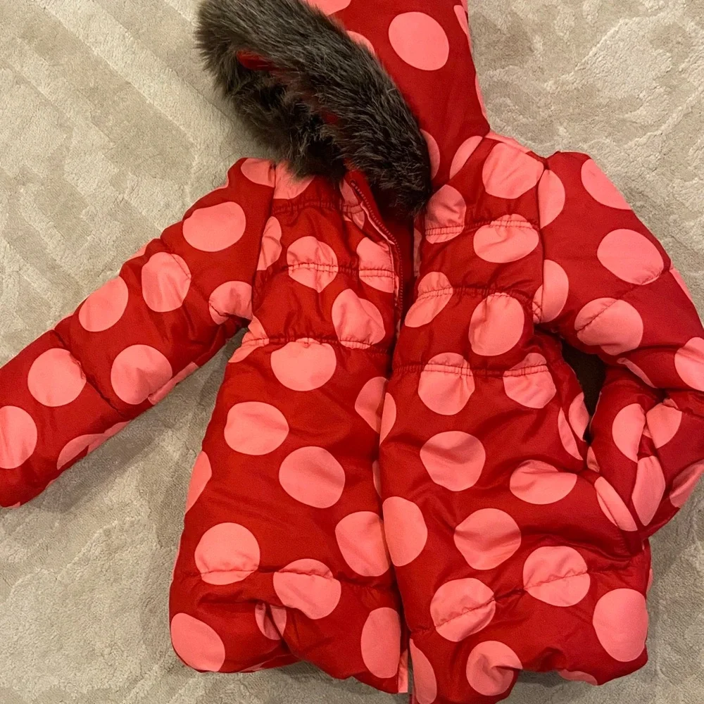 Crazy 8 Puffer Ciat with Pink Dots and Faux Fur Hood Size 5